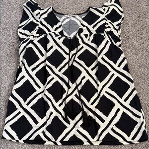 JOY JOY small fun black and ivory flutter sleeve blouse, very good condition.